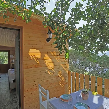 Aparthotel Muhtesem Deniz Manzarali Agac Ev